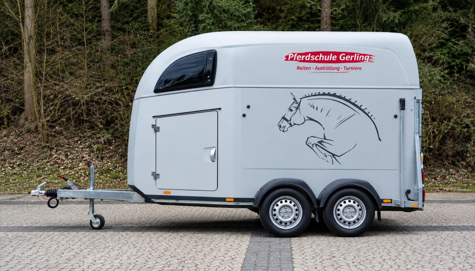 Böckmann Pferdeanhänger